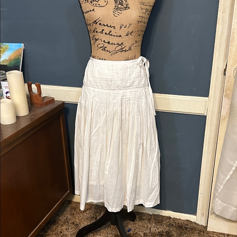 JohnPaulRichard White A-Line Skirt